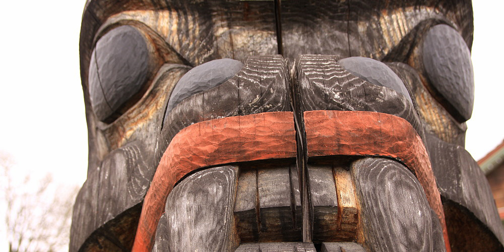Close-up of totem pole in Mission, BC. Photo: waferboard, Flickr.