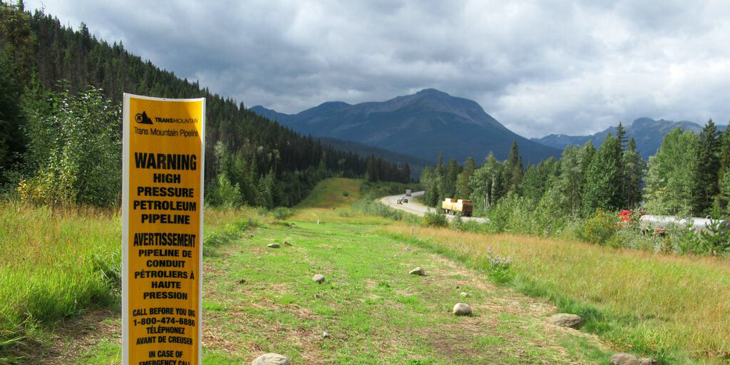 Trans Mountain Pipeline. Photo: David Stanley, Flickr